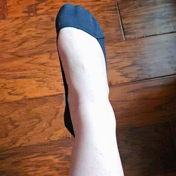 Uniqlo Padded Footsies 3 Pack Black No Show Size 7.5 - 10 - Picture 1 of 7